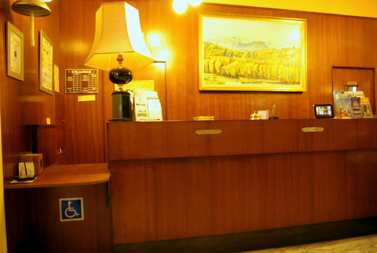 Hotel De L'Europe Лурд Экстерьер фото